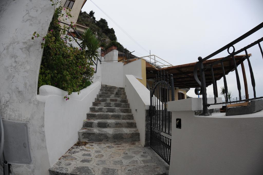 La Mela Blu Panzió Furore Kültér fotó