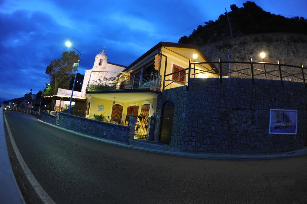 La Mela Blu Panzió Furore Kültér fotó