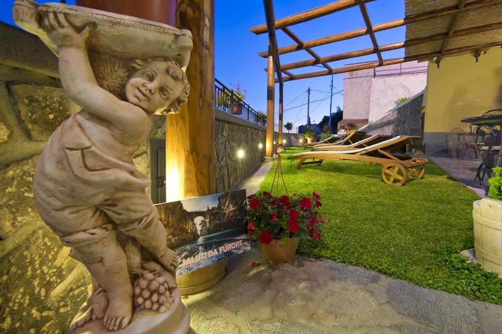 La Mela Blu Panzió Furore Kültér fotó