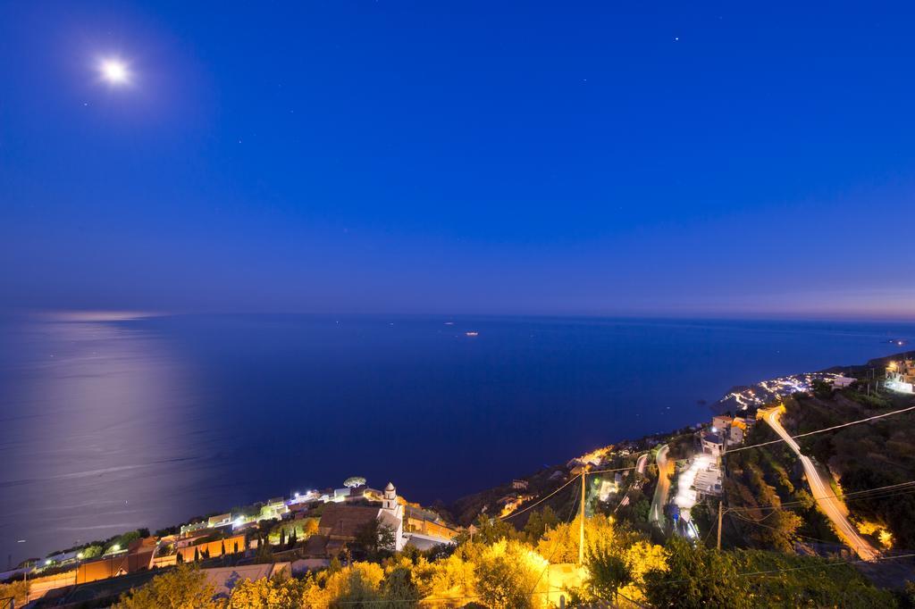 La Mela Blu Panzió Furore Kültér fotó