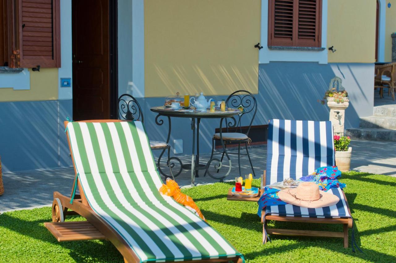 La Mela Blu Panzió Furore Kültér fotó